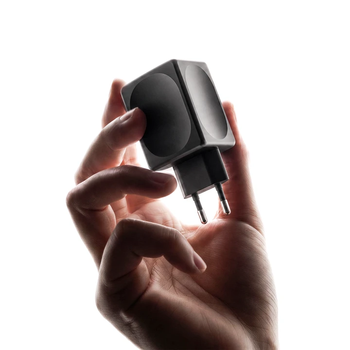 WC-9_Noto_Charge_48W_Packshot_6.webp