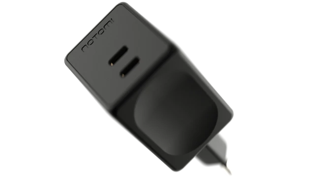 Kompaktowa czarna ładowarka sieciowa Notomi 48 W z dwoma portami USB-C.